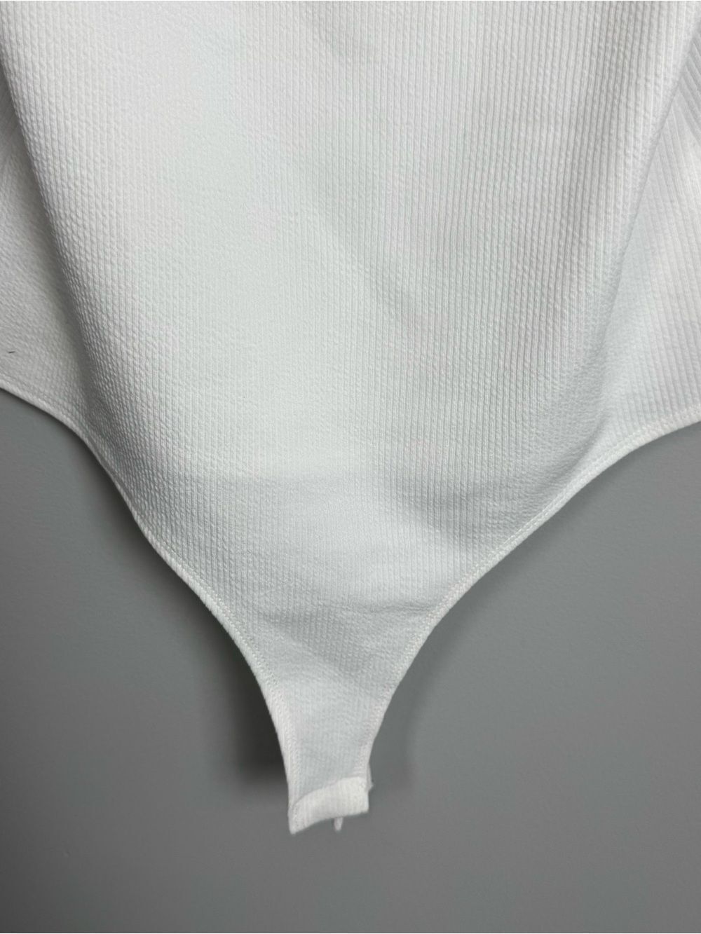 TCEC | White V-Notch Square Neck Tank Top Bodysuit Women’s Size Medium - Picture 5 of 10